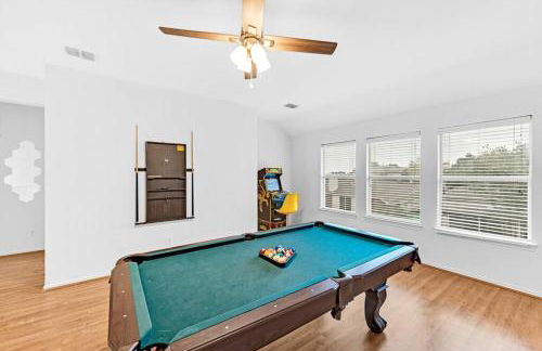 4 BR w/ Pool 10 min to Six flags, AT&T Stadium & Glode Life Park - Foto 21