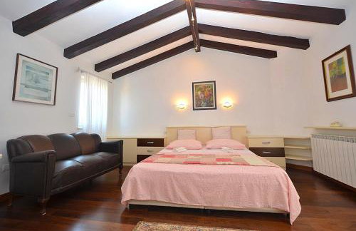 Holiday home Sverko - Photo 47