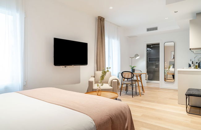 Limehome Sevilla Ronda de Capuchinos - Photo 11