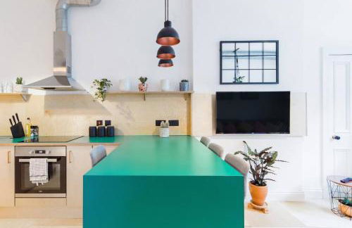 The Plywood Flat, Modern Style In A Traditional Tenement - Foto 5