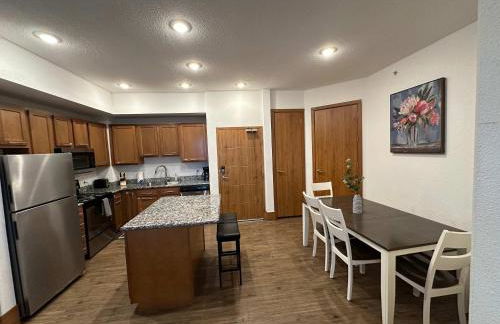 3BR Luxury Suite with Parking at The Grand Castle - Foto 24