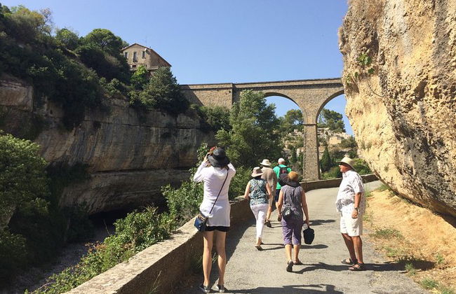 Tour privato di un giorno: Lastours, degustazione di vini, Minerve, Canal du Midi da Carcassonne - Foto 1