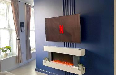 Central 2-bedroom apartment, Montrose - Photo 1