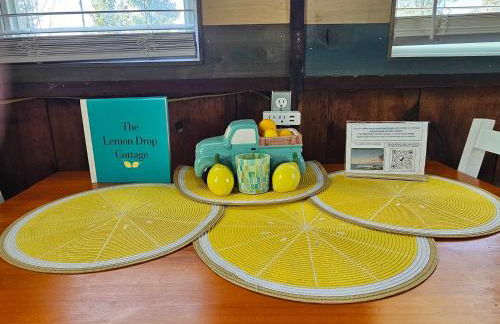 LemonDrop Lake-Front Cottage - Foto 6