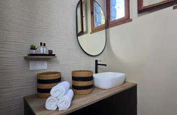 Maison de Charme Vue Exceptionnelle Mer & Montagne - Foto 15