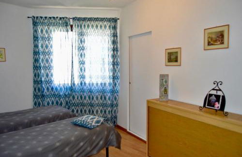 Il lago e la collina - Foto 18