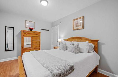 North End Single Family 4 Bed 2 Bath - Foto 30