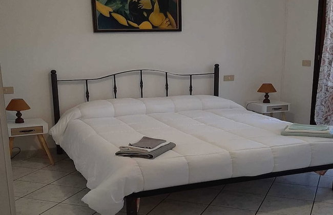 Olbia, Near Costa Smeralda Airport - Non-smoking - Photo 11