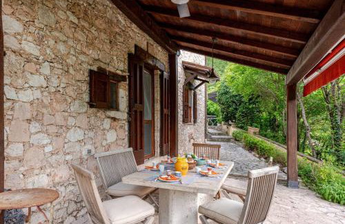 Scheggino - Casale con piscina e splendida vista - Foto 28