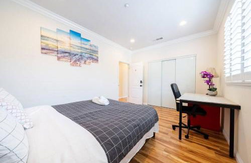 40 ppl 2 houses 13 Bedrooms btw Disney Hollywd - Foto 13