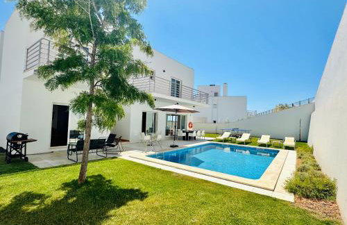 Vila Elvia - Foto 1