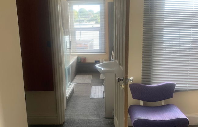 Apartment, Stylish 2 bed Riverside House, 2 Kingsize beds, Free Parking - Foto 40