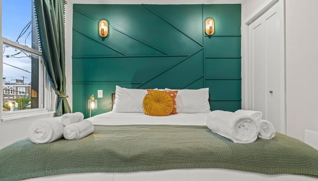 Stylish 3-Bedroom Home in Philly - Photo 4, Chambre