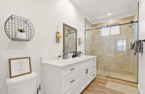 Modern Midtown Home Close to Downtown - Foto 26