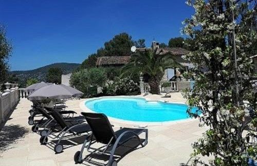 Gîte LES PINS climatisé piscine jardin parking - Foto 10
