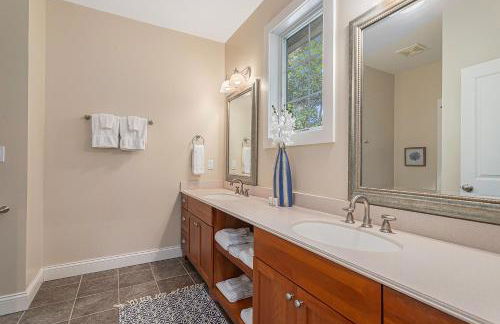 The Oasis at Forest Beach - Foto 27