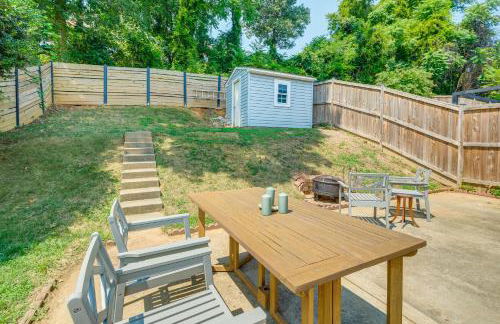 Arlington Townhome with Furnished Patio! - Photo 24