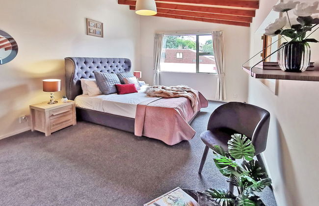 Mountain, lake, sun and this beautiful home - Foto 3