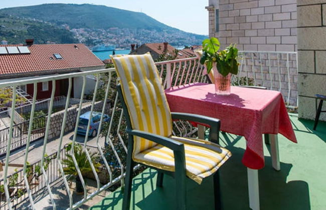 Guest House Mrdalo - Double Room - Photo 9