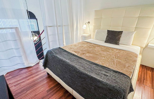 Gladiolas 2101 - Foto 1