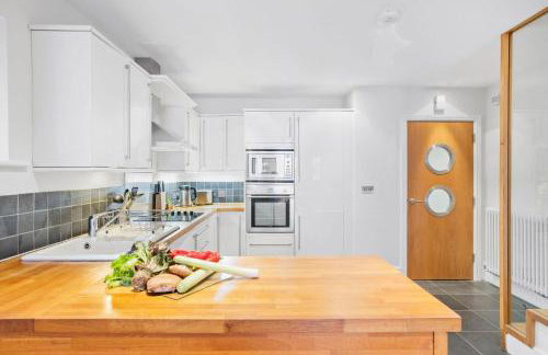 4 Out Of The Blue, Croyde - Free Parking & WiFi - Pet Friendly - Foto 14