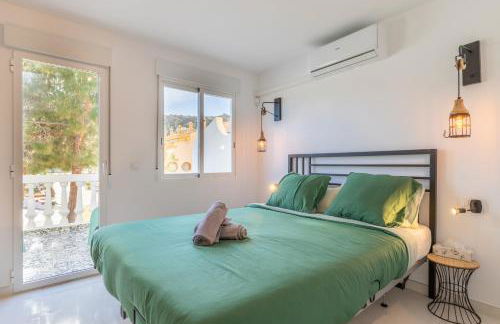 Sol y Sombra - Photo 11