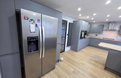 Bright and Spacious Blackwood Home 4 Bedroom Sleeps 8 - Foto 10