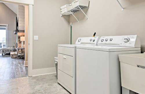 Lake Keowee Home with Balcony and Boat Dock! - Foto 27