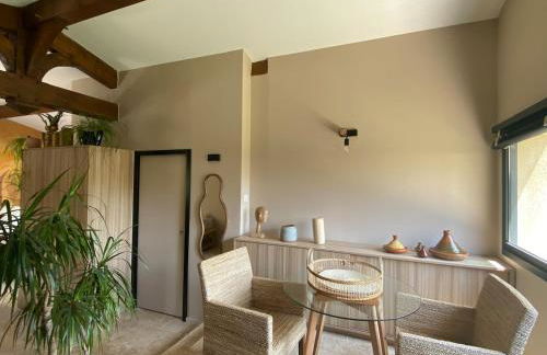 Mazet Tihou Calme, nature et piscine en Provence - Foto 6