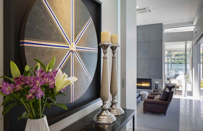 Supreme Lakefront Luxury Villa - Foto 14