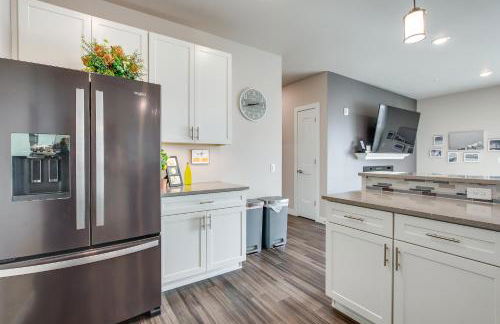 Modern South Pier Condo on Sheboygan River! - Foto 11