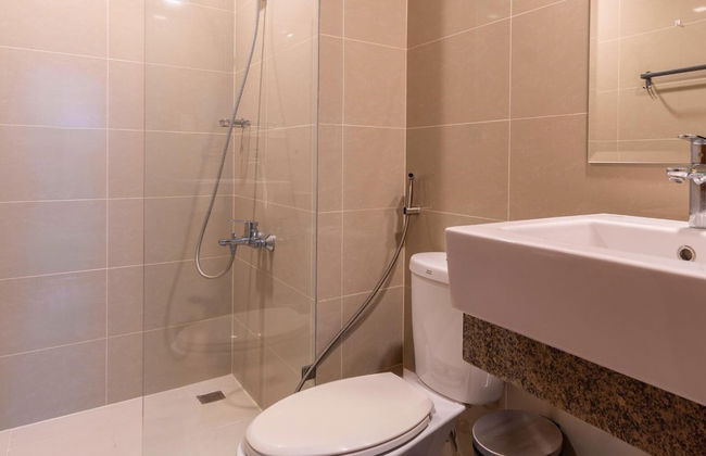 Luxury 2BR in Uptown Bgc, Free Pool use - Photo 10