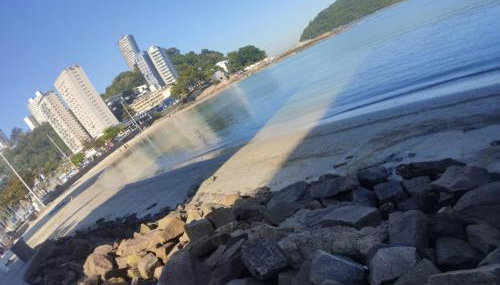 Lindo apartamento com vistas na praia do Gonzaguinha - Foto 5