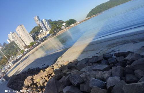 Lindo apartamento com vistas na praia do Gonzaguinha - Foto 5