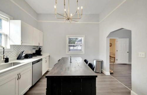 Versatile Home with Extra Living - Foto 30