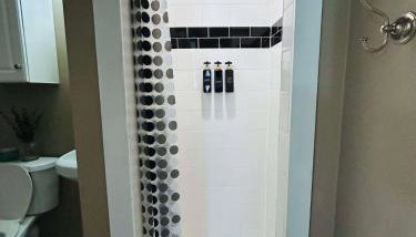 Trendy and modern apartment at rice village - Foto 3