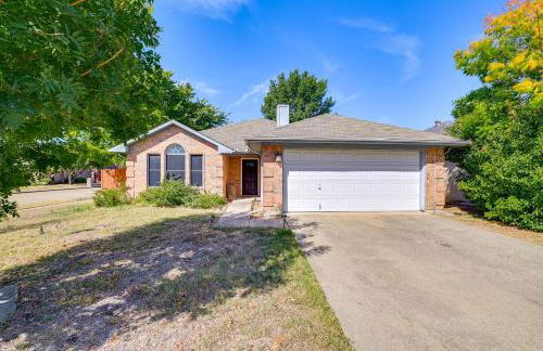 Less Than 1 Mi to Historic Dtwn Home with Yard in McKinney - Foto 3