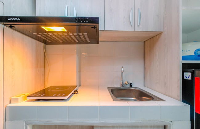 Comfy And Tidy Studio Kaliana Apartment - Foto 6