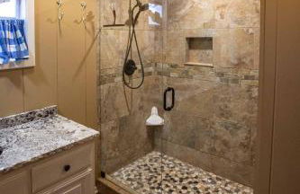 Hill Country Retreat - 1BR Cabin w Nature Views - Photo 10