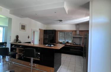 IRON MAN offer a villa located right on the river - Foto 11