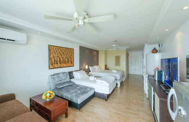 Hillside Plaza & Condotel 4 Downtown - Photo 37