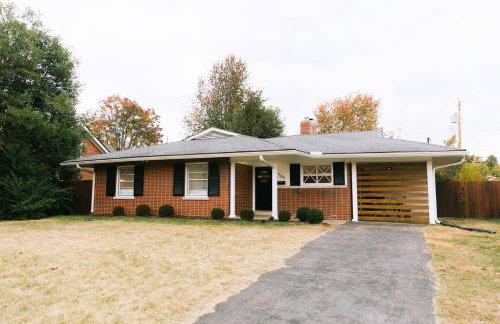 The Berry- 5 Mins to UK, Downtown, & Stadium 3BD - Foto 2