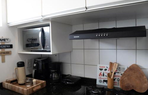 Apto com Varanda, Vista e Piscina a 50m da Praia - Foto 16