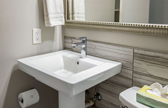 Brookwood Courtyard by BCA Furnished Apt - Foto 23