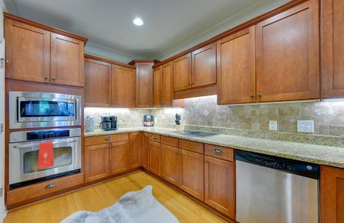 Lake Oconee Abode with Patio, Grill and Fire Pit Table - Foto 8