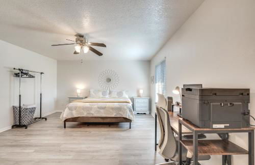 Heated Pool and 4-in-1 Grill Spring Hill Haven! - Foto 16