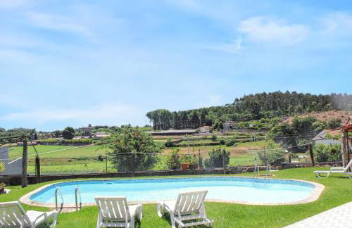 Charming House in Requião with Shared Pool - Foto 1