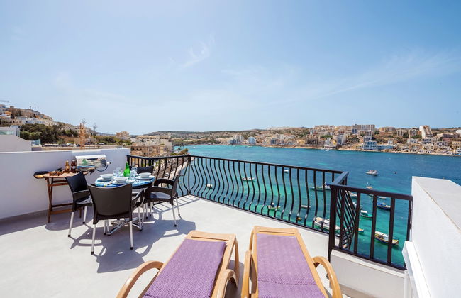 Harbour Lights Seafront Penthouse by Getaways Malta - Foto 9