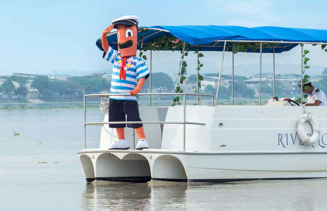 Guayas River Catamaran Ride - Foto 2