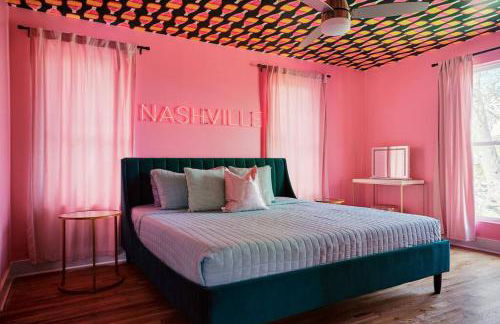 Ultimate Bach 10min to DT IG Walls Every Room - Foto 11